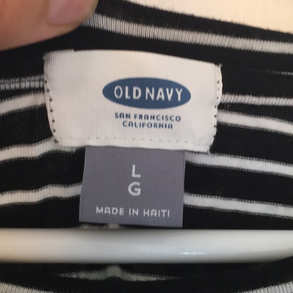 •Old Navy Black & White Striped Longsleeve• - Picture 3 of 3